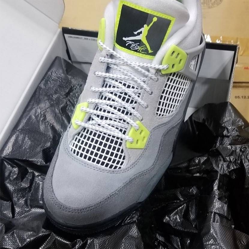 【スニダンで購入可】3/21発売 NIKE AIR JORDAN 4 "AIR MAX 95 NEON" 抽選/定価/販売店舗まとめ 23枚目