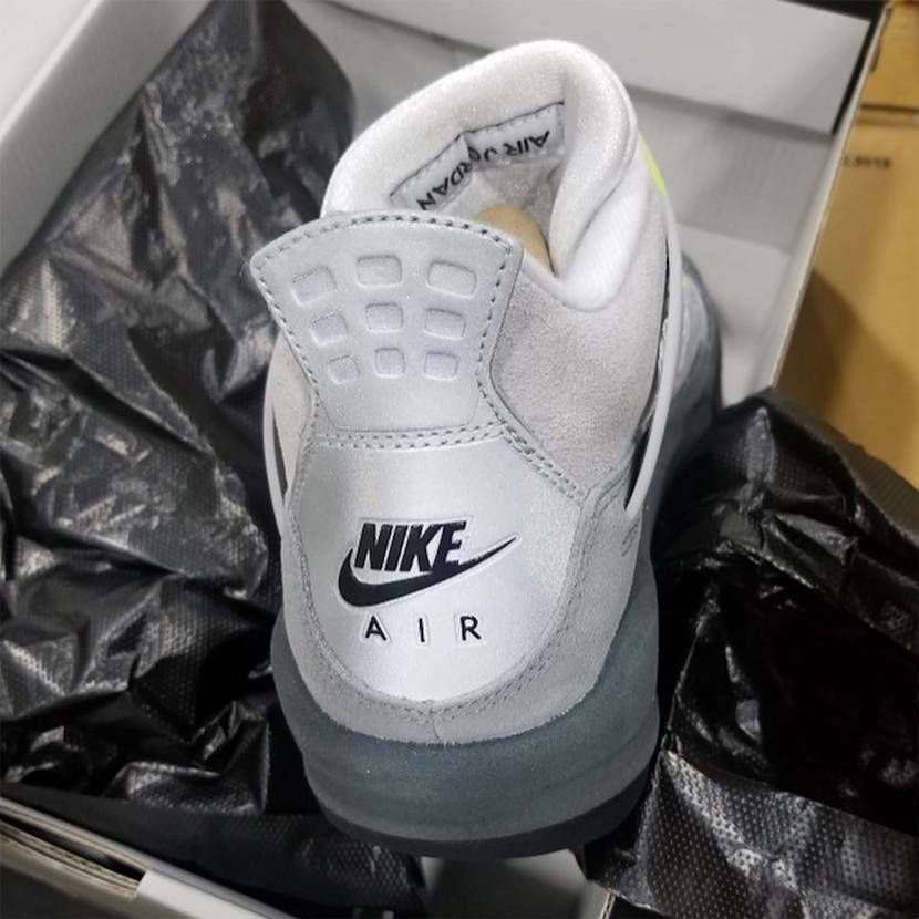 【スニダンで購入可】3/21発売 NIKE AIR JORDAN 4 "AIR MAX 95 NEON" 抽選/定価/販売店舗まとめ 25枚目