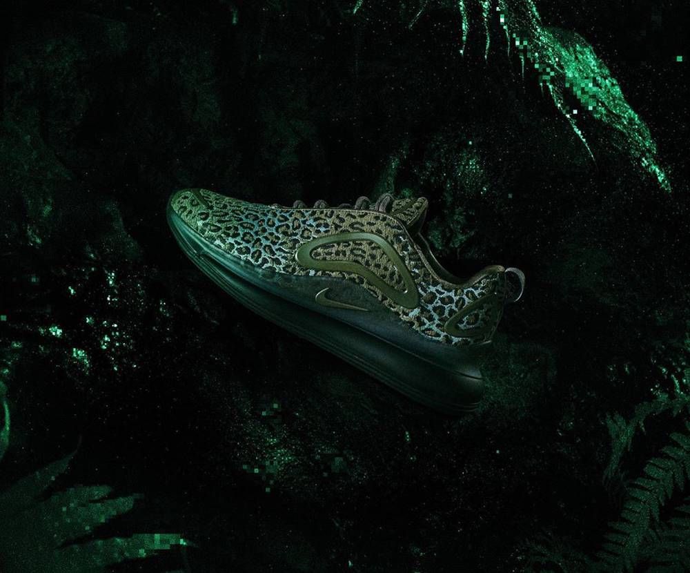 マハリシ × ナイキ バイユー エアマックス720  2枚目