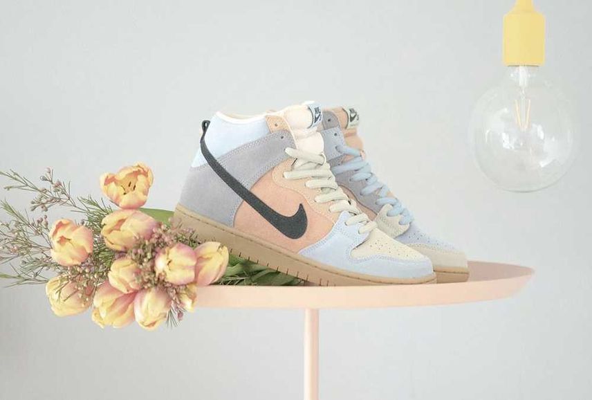 【スニダンで購入可】NIKE SB DUNK HIGH "EASTER SPECTRUM"