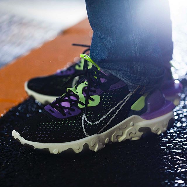 ナイキ リアクトビジョン 全2色 3枚目