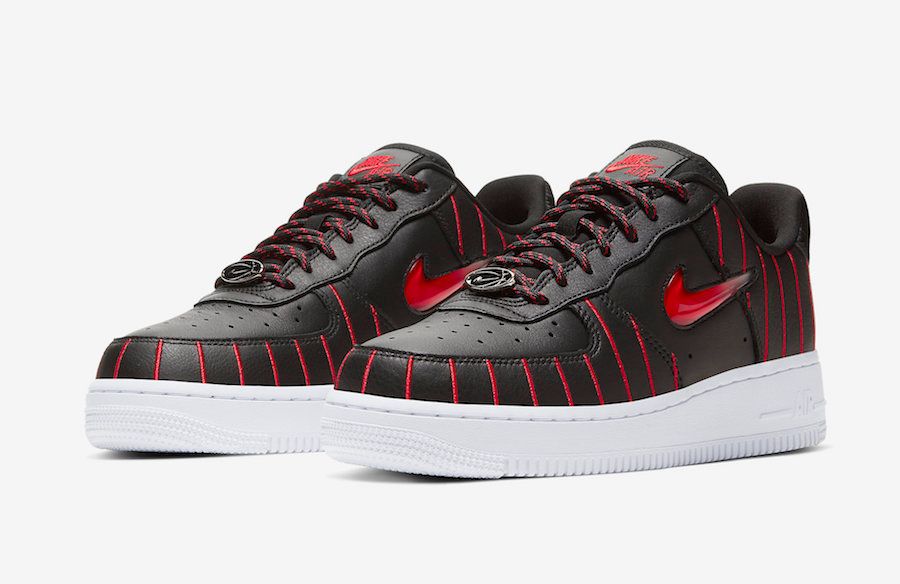 【スニダンで購入可】NIKE WMNS AIR FORCE 1 JEWEL "CHICAGO" 2枚目