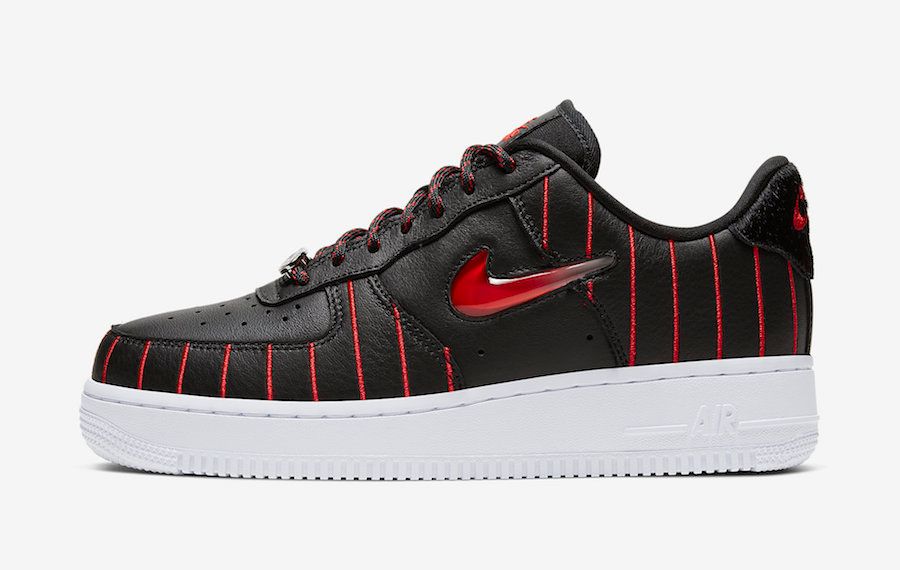 【スニダンで購入可】NIKE WMNS AIR FORCE 1 JEWEL "CHICAGO" 3枚目