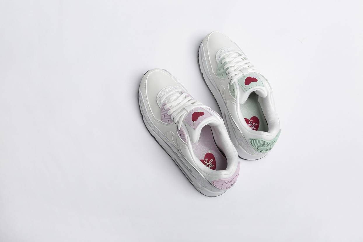 ナイキ ウィメンズ エアマックス90 "バレンタインデー" 3枚目