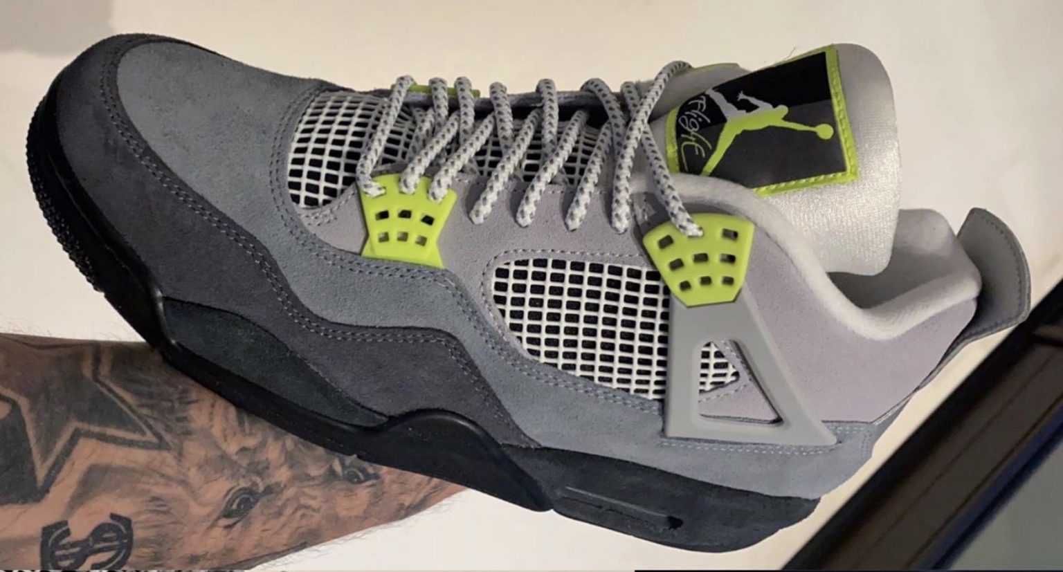 【スニダンで購入可】3/21発売 NIKE AIR JORDAN 4 "AIR MAX 95 NEON" 抽選/定価/販売店舗まとめ 19枚目