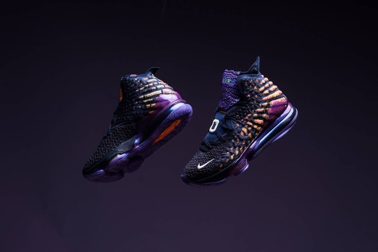 ナイキ レブロン17 オールスター "モンスターズ" 2枚目