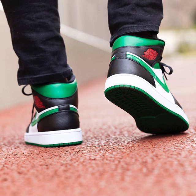 【販売リンクあり】2/29発売 NIKE AIR JORDAN 1 MID "PINE GREEN" 抽選/定価/販売店舗まとめ 4枚目