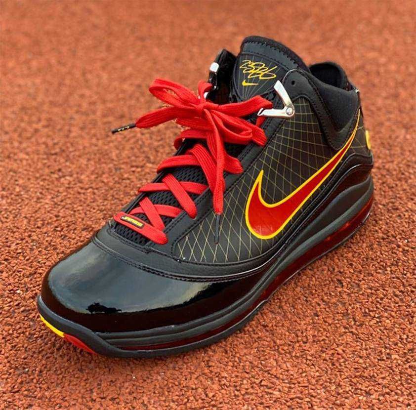 【販売リンクあり】3/6発売 NIKE LEBRON 7 "FAIRFAX" 抽選/定価/販売店舗まとめ 5枚目