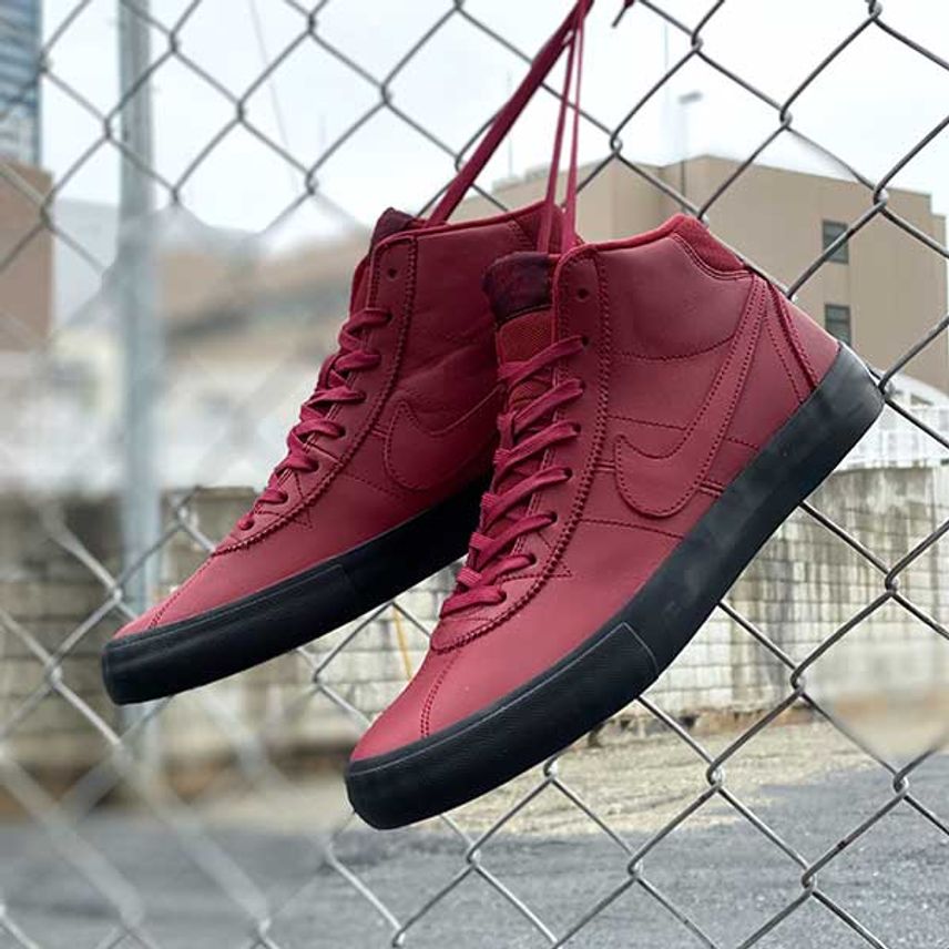 3 7 NIKE SB BRUIN HIGH ISO LACEY BAKER