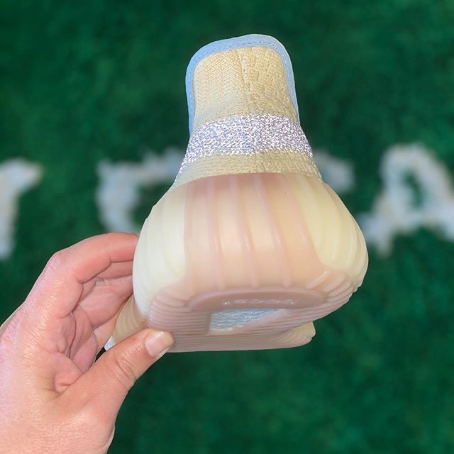 【スニダンで購入可】ADIDAS YEEZY BOOST 350 V2 "LINEN" 抽選/定価/販売店舗まとめ 16枚目