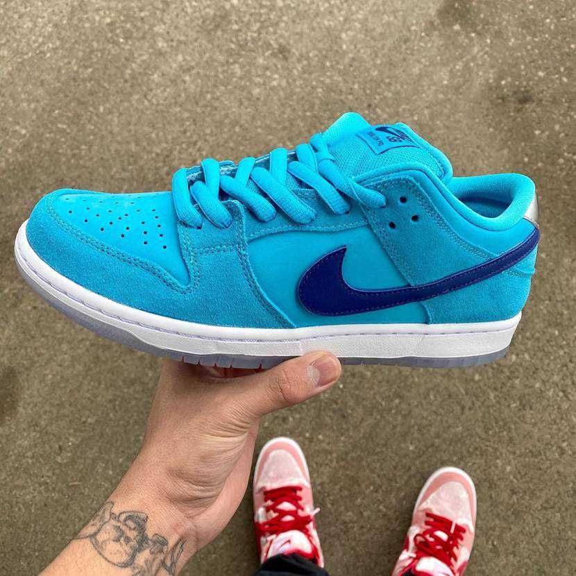 【スニダンで購入可】NIKE SB DUNK LOW PRO "BLUE FURY" 抽選/定価/販売店舗まとめ 3枚目