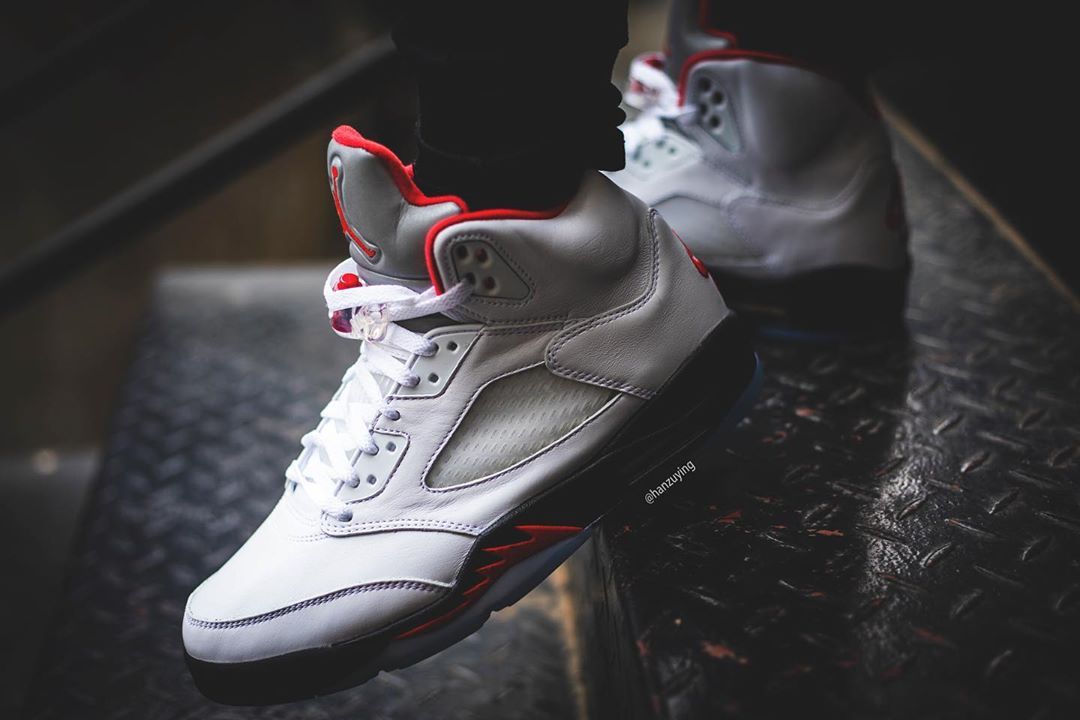 【スニダンで購入可】NIKE AIR JORDAN 5 "FIRE RED" 抽選/定価/販売店舗まとめ 4枚目