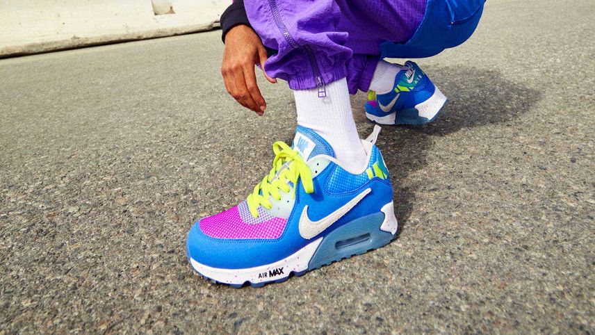 UNDEFEATED Nike Air Max 90
