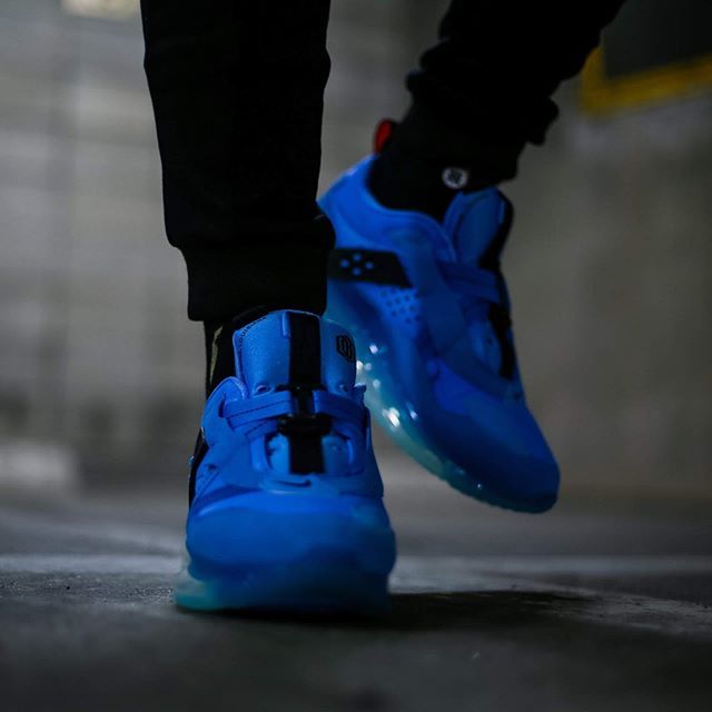 【販売リンクあり】4/1発売 ODELL BECKHAM JR × NIKE AIR MAX 720 SLIP 2 COLORS 抽選/定価/販売店舗あり 3枚目