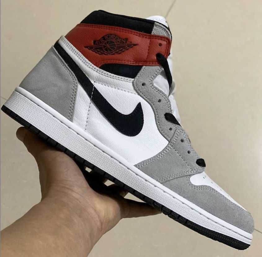 【スニダンで購入可】9/4発売 NIKE AIR JORDAN 1 HIGH OG "LIGHT SMOKE GREY" 抽選/定価/販売店舗まとめ 25枚目