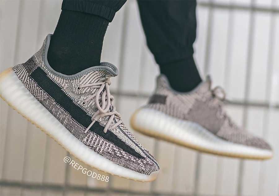 【スニダンで購入可】ADIDAS YEEZY BOOST 350 V2 "ZYON" 抽選/定価/販売店舗まとめ 17枚目