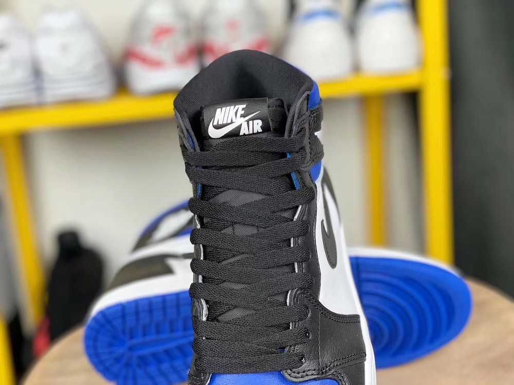 【スニダンで取扱中】 NIKE AIR JORDAN 1 HIGH "ROYAL TOE" 抽選/定価/販売店舗まとめ 18枚目