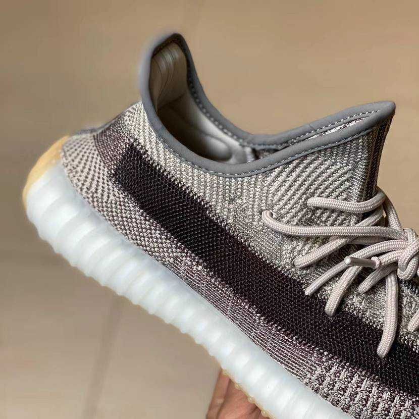 【スニダンで購入可】ADIDAS YEEZY BOOST 350 V2 "ZYON" 抽選/定価/販売店舗まとめ 13枚目