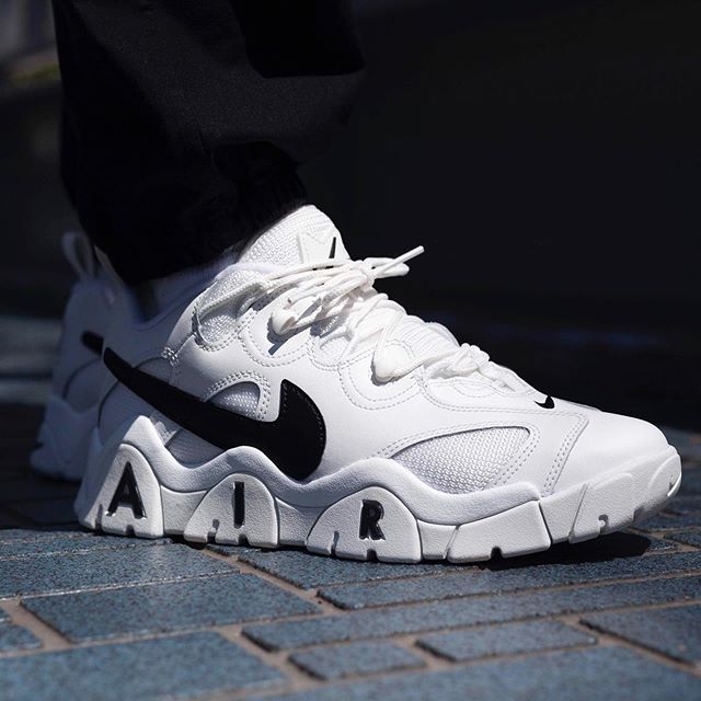 【販売リンクあり】4/11・4/15発売 NIKE AIR BARRAGE LOW "WHITE/BLACK" 抽選/定価/販売店舗まとめ 2枚目