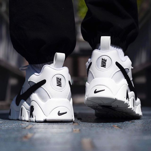 【販売リンクあり】4/11・4/15発売 NIKE AIR BARRAGE LOW "WHITE/BLACK" 抽選/定価/販売店舗まとめ 4枚目