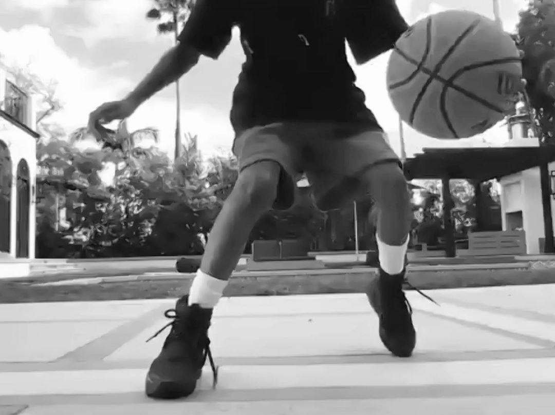 【4/25発売】NIKE AIR FEAR OF GOD 1 "TRIPLE BLACK" 抽選/定価/販売店舗まとめ 13枚目