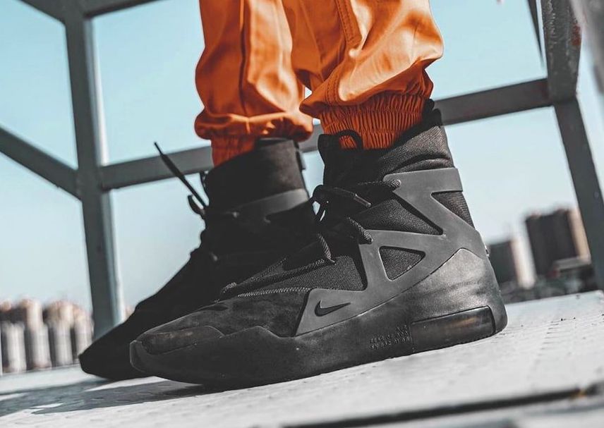 【4/25発売】NIKE AIR FEAR OF GOD 1 "TRIPLE BLACK" 抽選/定価/販売店舗まとめ