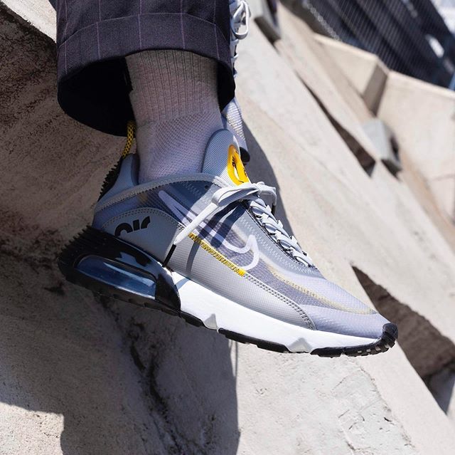 【販売リンクあり】4/16発売 NIKE AIR MAX 2090 3 COLORS 抽選/定価/販売店舗まとめ  4枚目