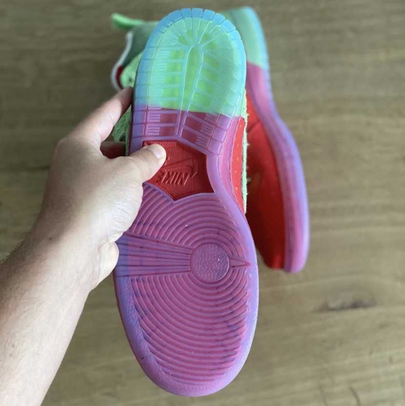 【スニダンで購入可】10/30発売 Nike SB Dunk High "Strawberry Cough" 抽選/定価/販売店舗まとめ 18枚目