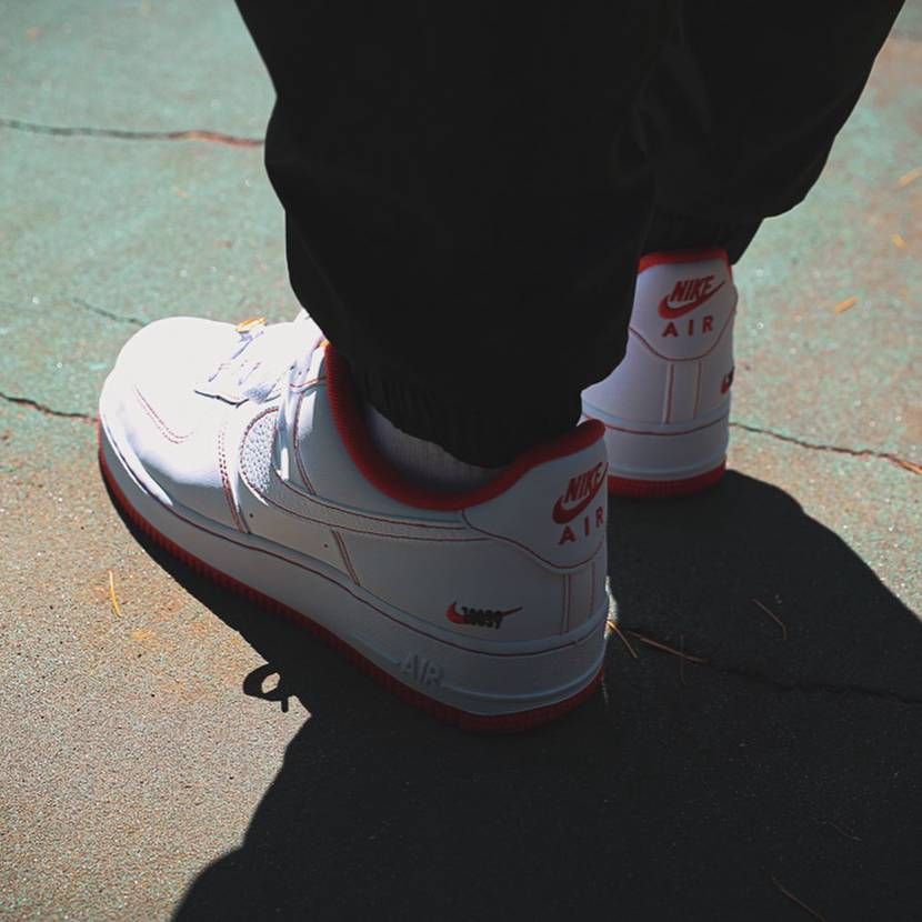 【スニダンで購入可】5/13発売 NIKE AIR FORCE 1 '07 LV8 LOW EMB & AIR BARRAGE LOW EMB "RUCKER PARK" 抽選/定価/販売店舗まとめ 3枚目