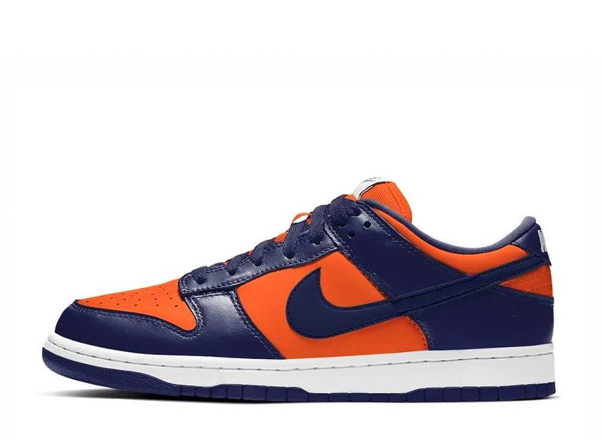 NIKE DUNK LOW SP