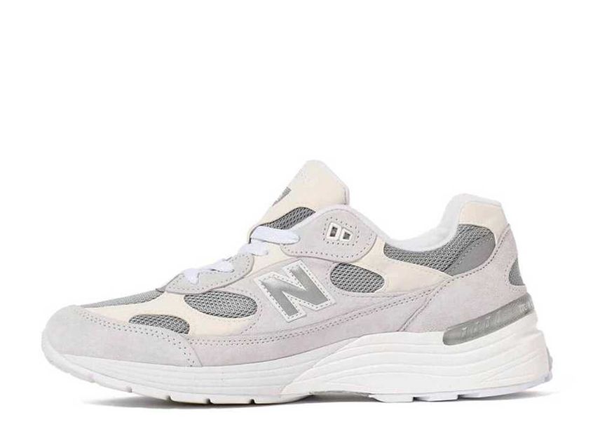 New Balance 992