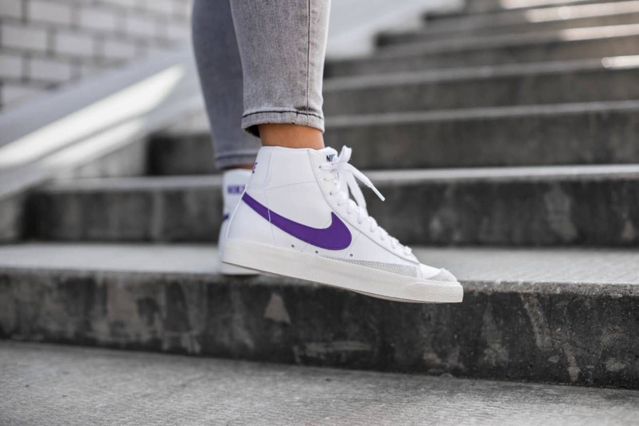 販売リンクあり 5 発売 Nike Blazer Mid 77 Vintage White Sail Vontage Porple 抽選 定価販売店舗まとめ スニーカーダンク