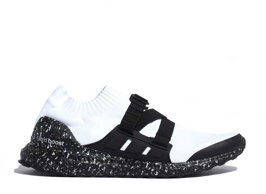 HYKE ADIDAS ULTRA BOOST