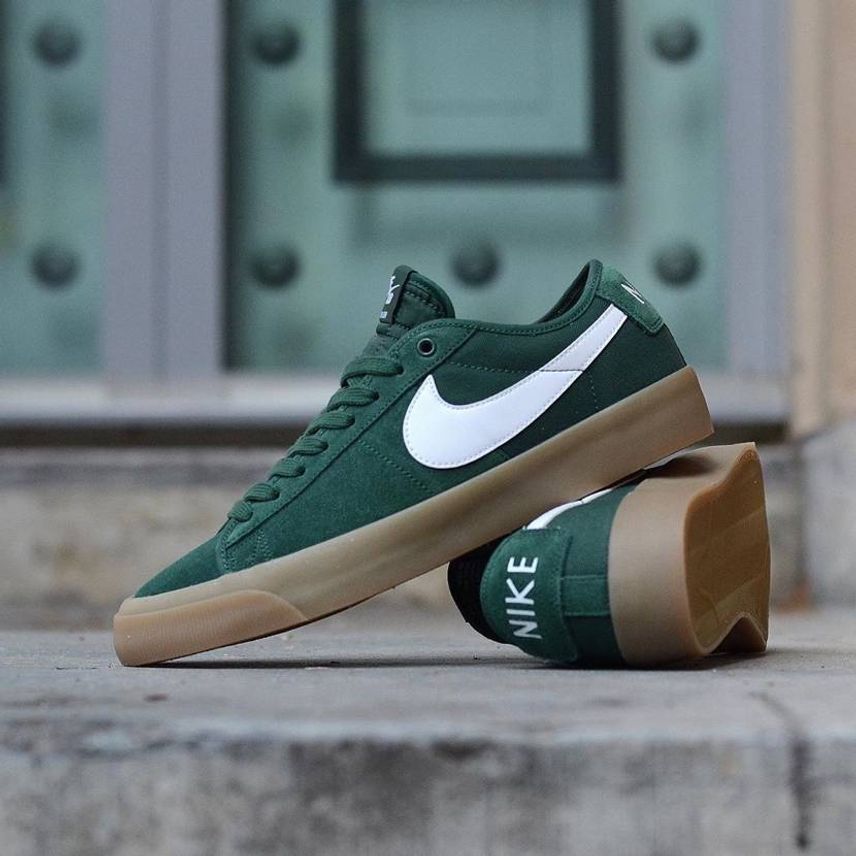 【中古美品】Nike SB Zoom Blazer Low Green Gum Nike SB Zoom Blazer Low Pro GT QS