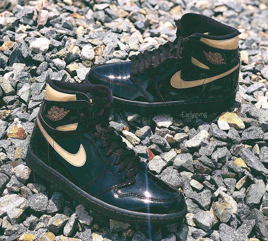 【スニダンで購入可】NIKE AIR JORDAN1 HIGH OG "BLACK/BLACK-METALLIC-GOLD" 抽選/定価/販売店舗まとめ 33枚目