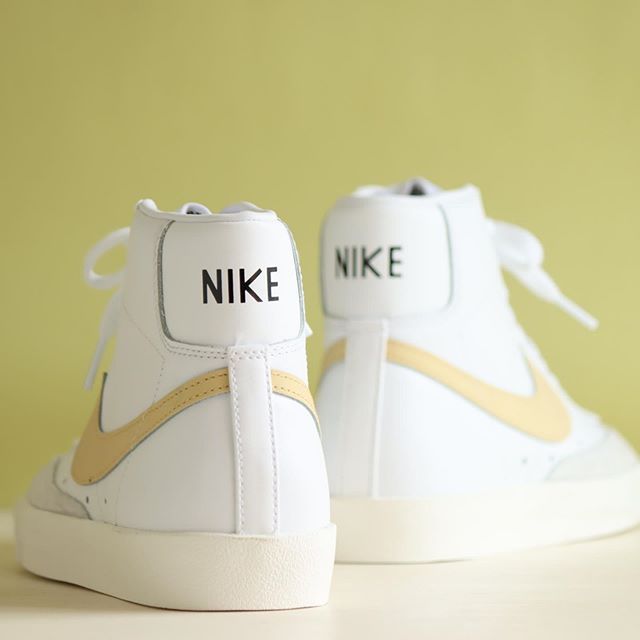 【スニダンで購入可】7/1発売 NIKE WMNS BLAZER MID '77 VINTAGE "WHITE/PALE ORANGE" 抽選/定価/販売店舗まとめ 4枚目