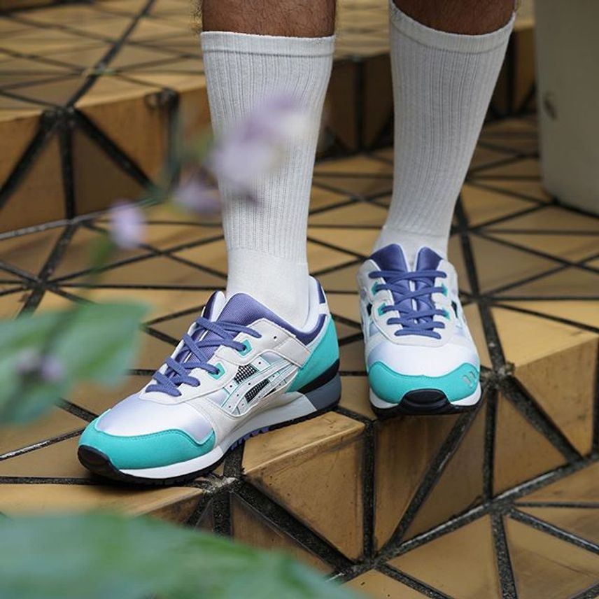 Asics gel lyte blue white online