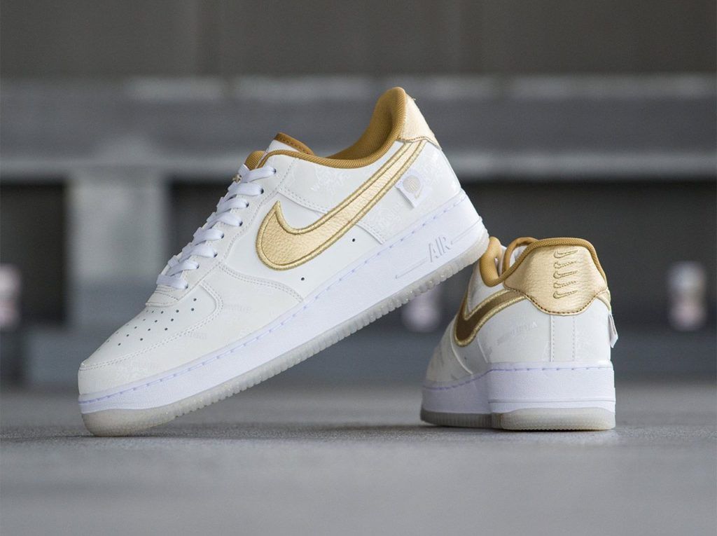 【スニダンで購入可】7/13・24発売 NIKE WORLD WIDE PACK "KATAKANA" WHITE/METALIC GOLD 2MODELS 抽選/定価/販売店舗まとめ 4枚目