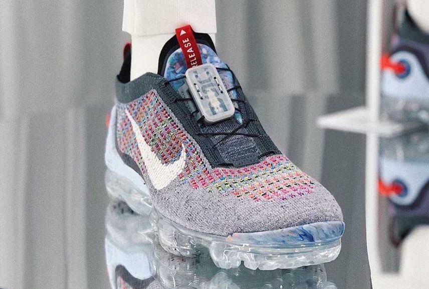 【販売リンクあり】7/16・23発売 NIKE AIR VAPORMAX 2020 FK "PURE PLATINUM/MULTI COLOR/BLACK" 抽選/定価/販売店舗まとめ