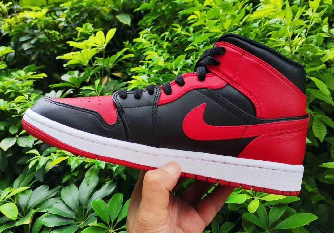 【海外10/13発売】NIKE AIR JORDAN 1 MID "BRED" 抽選/定価/販売店舗まとめ 8枚目