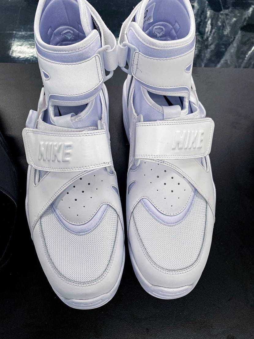 【2021年発売】COMME des GARCONS HOMME PLUS × NIKE AIR CARNIVORE 2COLORS 抽選/定価/販売店舗まとめ 4枚目