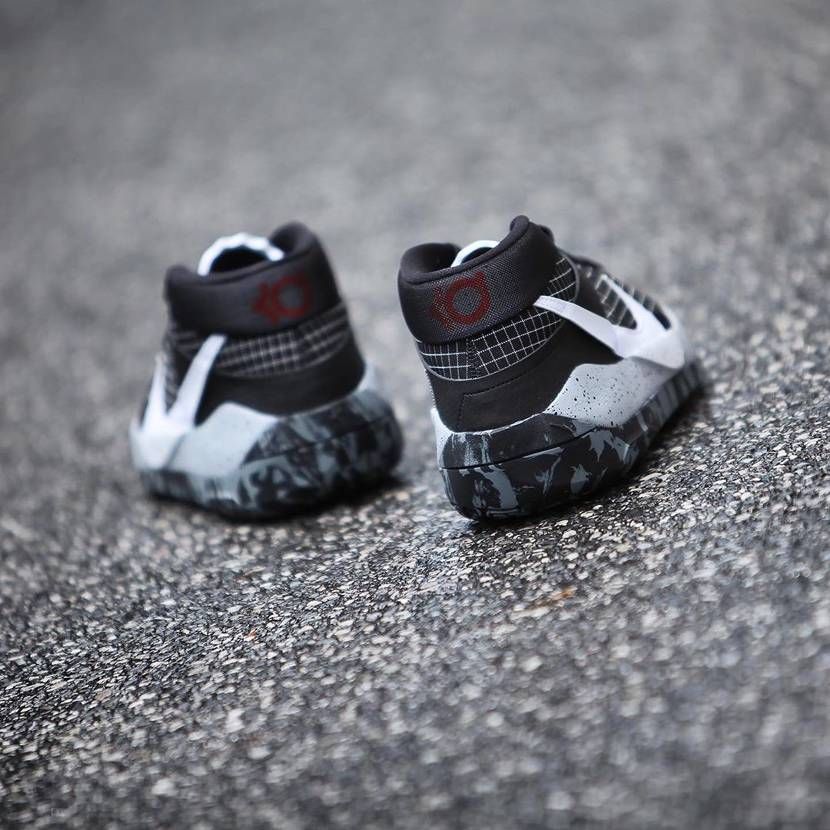 【販売リンクあり】8/5発売 NIKE KD 13 "BLACK/WHTE/WOLF GREY" 抽選/定価/販売店舗まとめ 3枚目