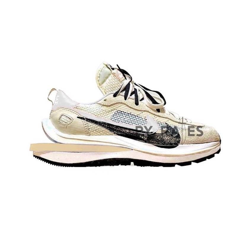 【スニダンで購入可】SACAI × NIKE VAPOR WAFFLE 2COLORS 抽選/定価/販売店舗まとめ 81枚目