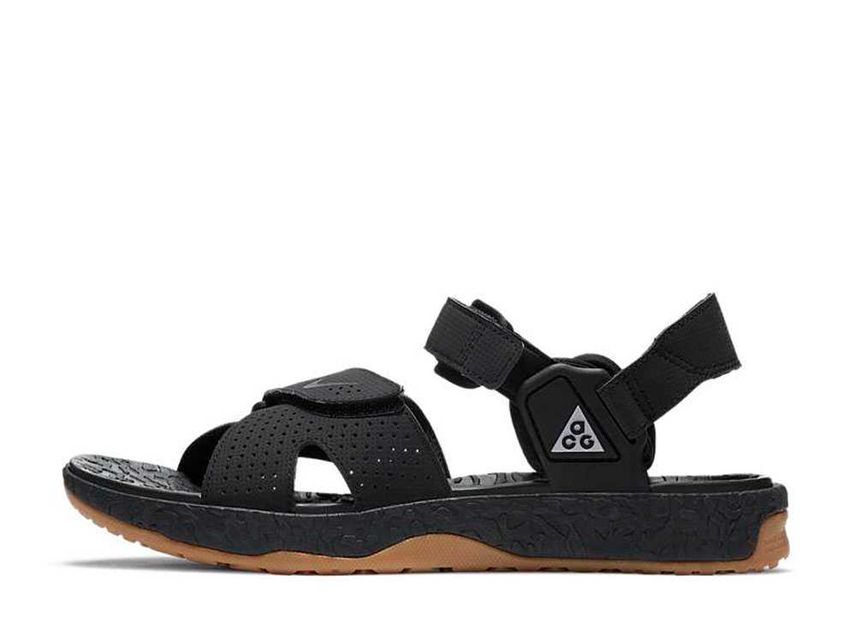 ナイキ ACG エアデシューツ "ブラック"