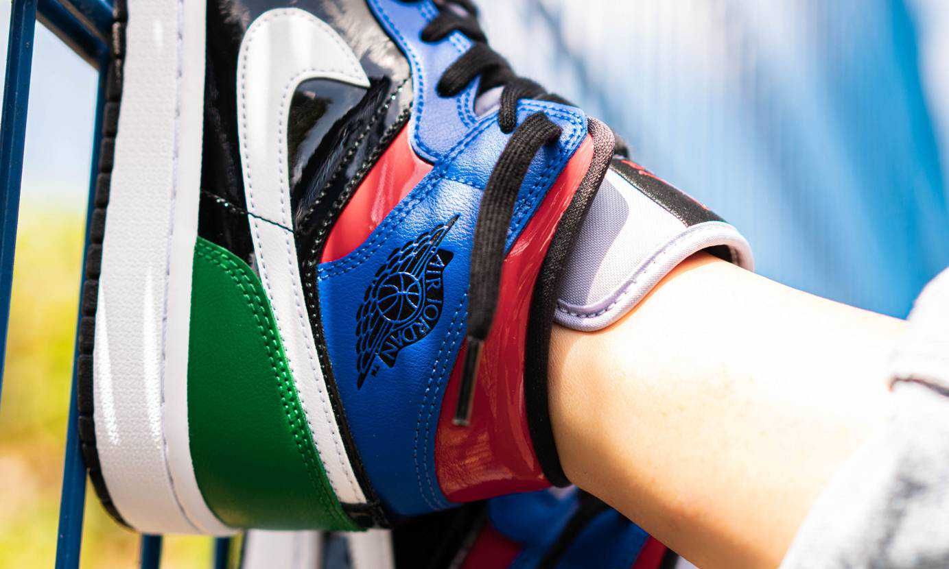 【販売リンクあり】9/1発売 NIKE WMNS AIR JORDAN 1 MID "PATENT BLEND" 抽選/定価/販売店舗まとめ 2枚目