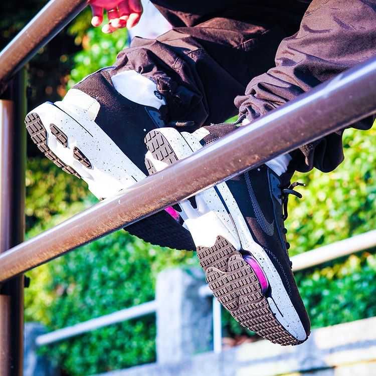 【販売リンクあり】8/26発売 NIKE AIR ZOOM TYPE "HYPRR PINK" 抽選/定価/販売店舗まとめ 2枚目