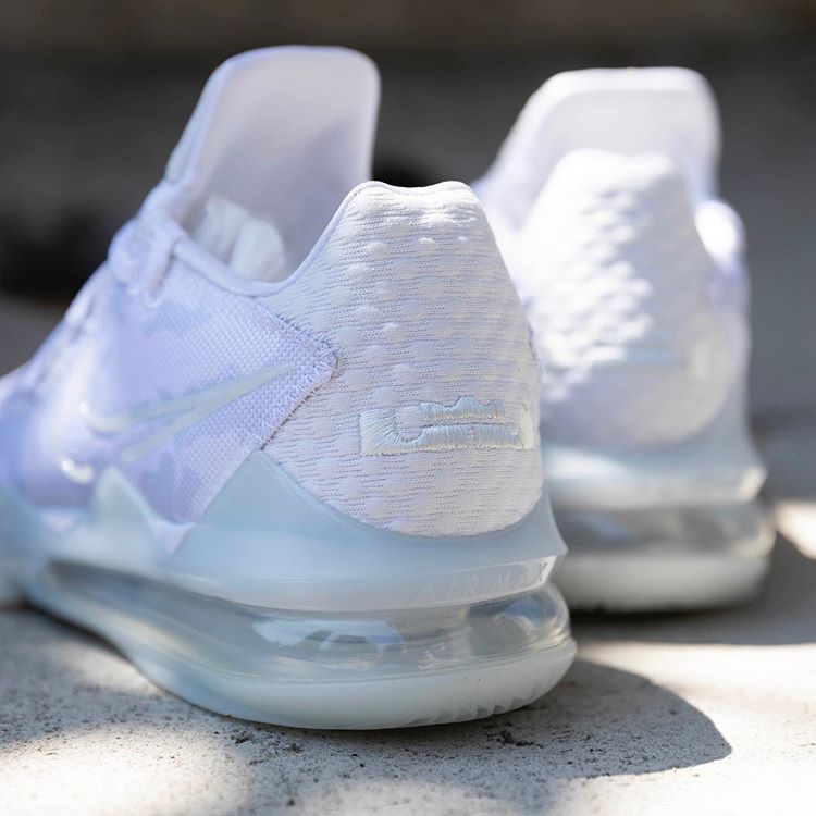 【販売リンクあり】NIKE LEBRON XVII LOW "WHITE" 抽選/定価/販売店舗まとめ 2枚目