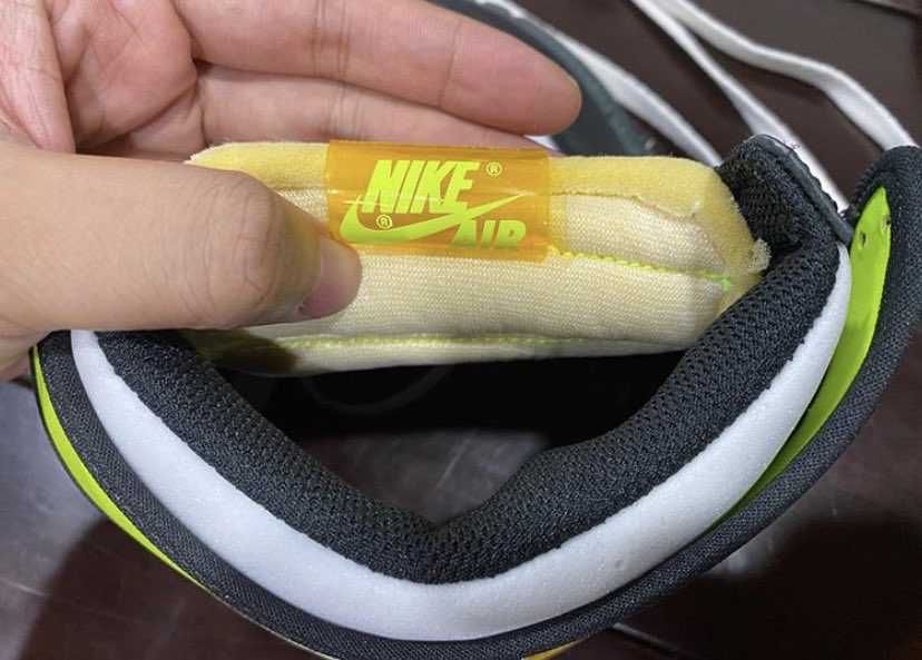 【スニダンで購入可】NIKE AIR JORDAN 1 HIGH OG "VOLT GOLD" 抽選/定価 /販売店舗まとめ 22枚目