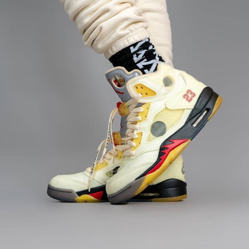 【スニダンで購入可】OFF-WHITE × NIKE AIR JORDAN 5 "SAIL" 抽選/定価/販売店舗まとめ 32枚目
