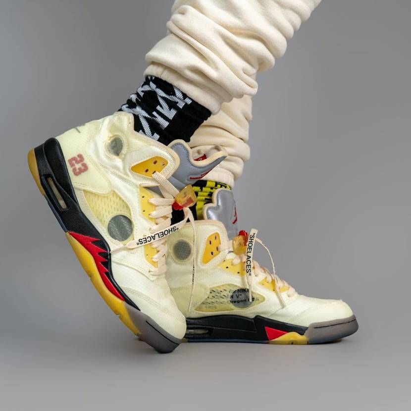 【10/24発売】OFF-WHITE × NIKE AIR JORDAN5 "SAIL" 抽選/定価/販売店舗まとめ